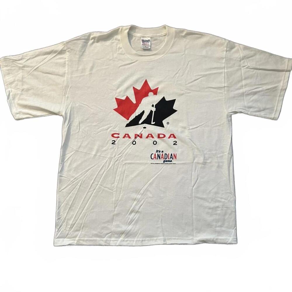 Vintage 2002 Molson Team Canada Hockey Logo T-Shirt